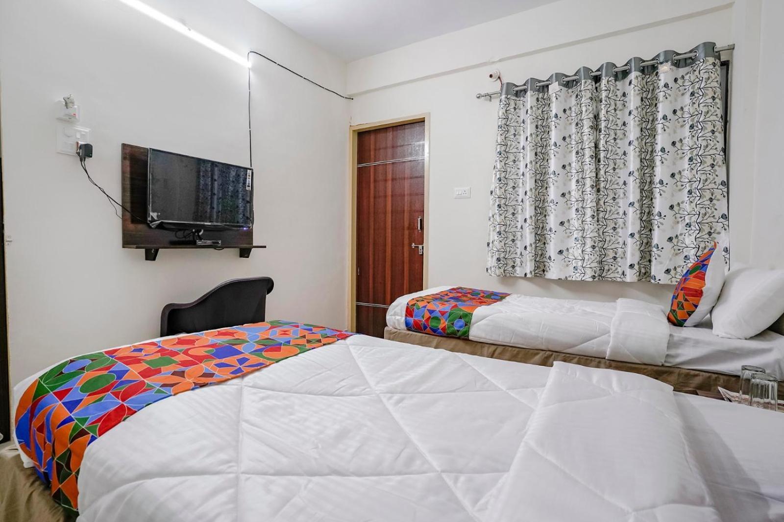 Hotel Comfort Caves Nashik Zewnętrze zdjęcie